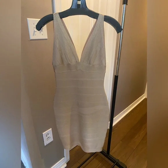 Herve Leger Champagne Gold Foil Knit Dress - Picture 3 of 13